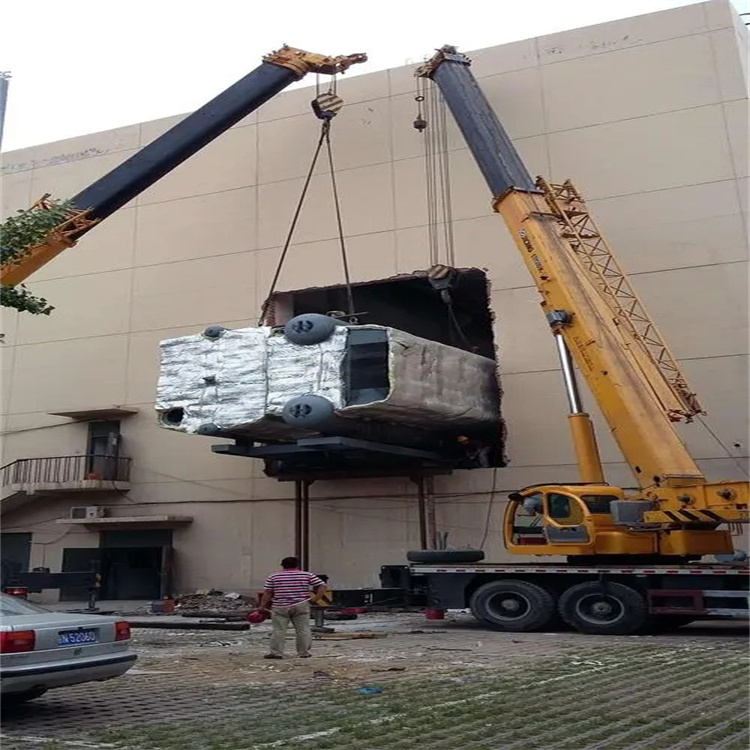 玉环吊车出租使用定期保养关键要点